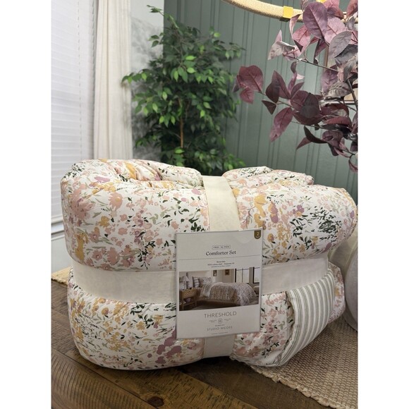 Twin XL Studio McGee Comforter Set + Green Vine 400TC Performance Sheets NEW - Picture 3 of 14